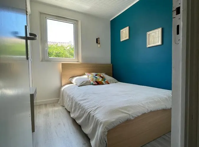 Willa Lcsm Et Frontignan